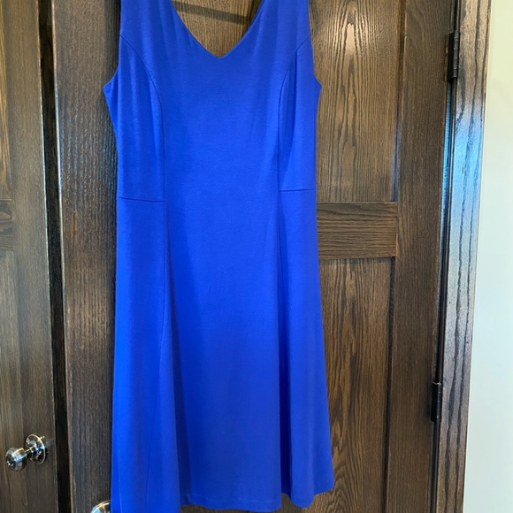 Donna Ricco Royal Blue Dress. Medium - Picture 1 of 3